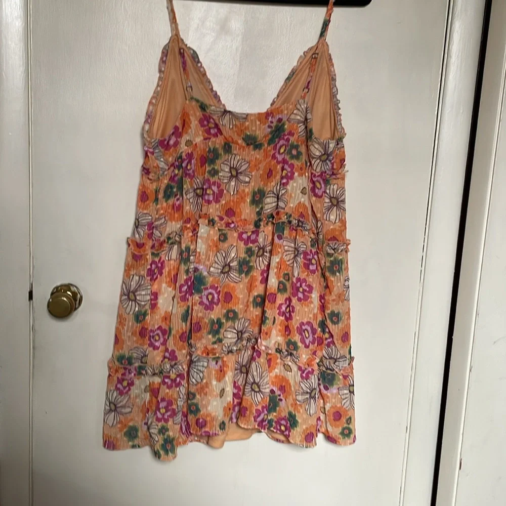 Wild Fable NWT summer spaghetti strap floral lined dress. Pretty